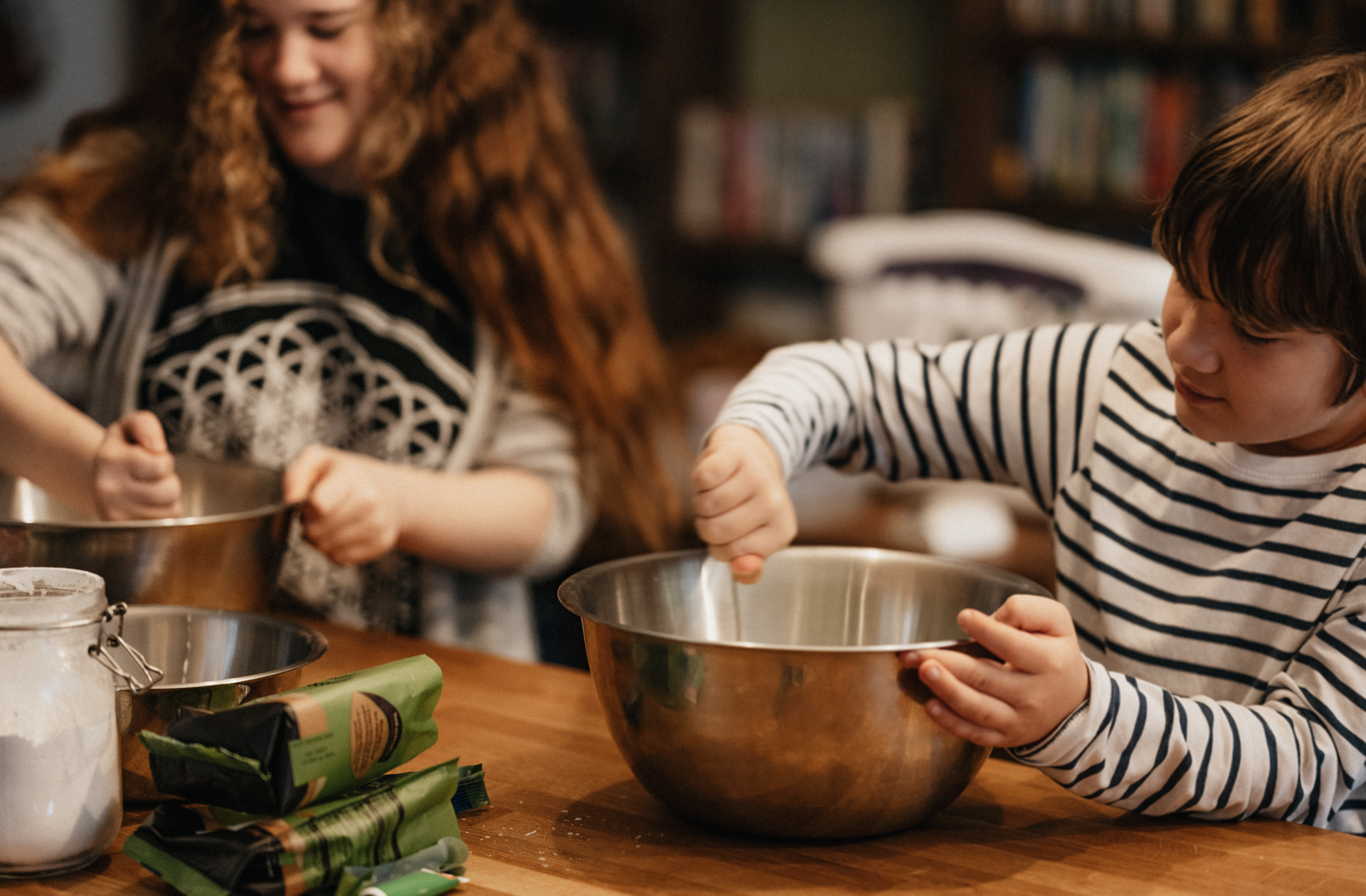 8 Reasons To Get Your Kids Involved In the Kitchen