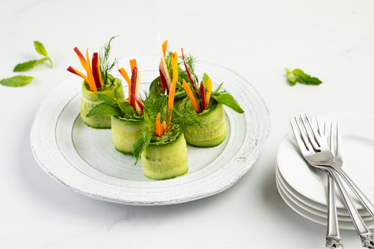 Green Hummus Cucumber Rolls